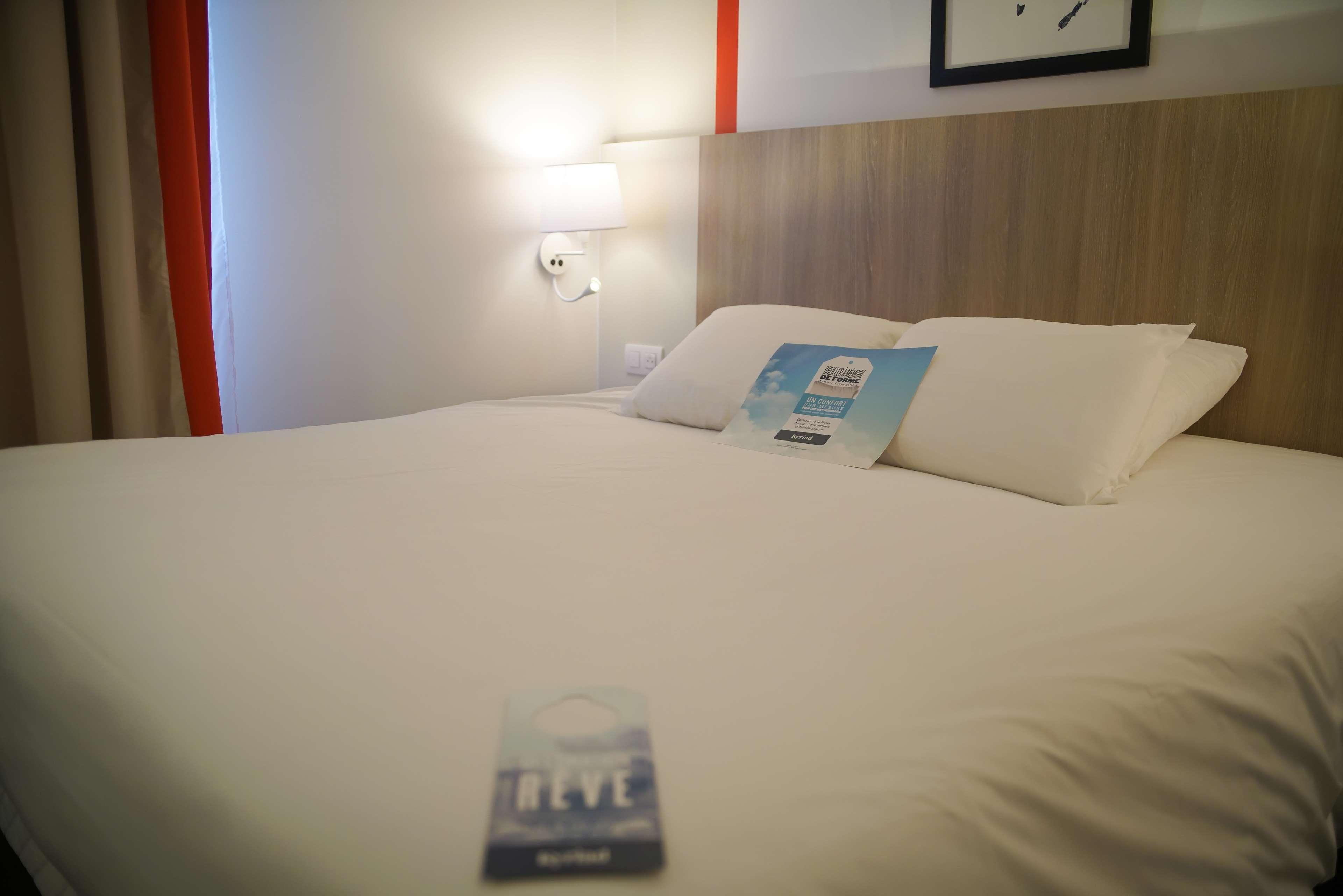 Kyriad Hotel La Flèche Kültér fotó
