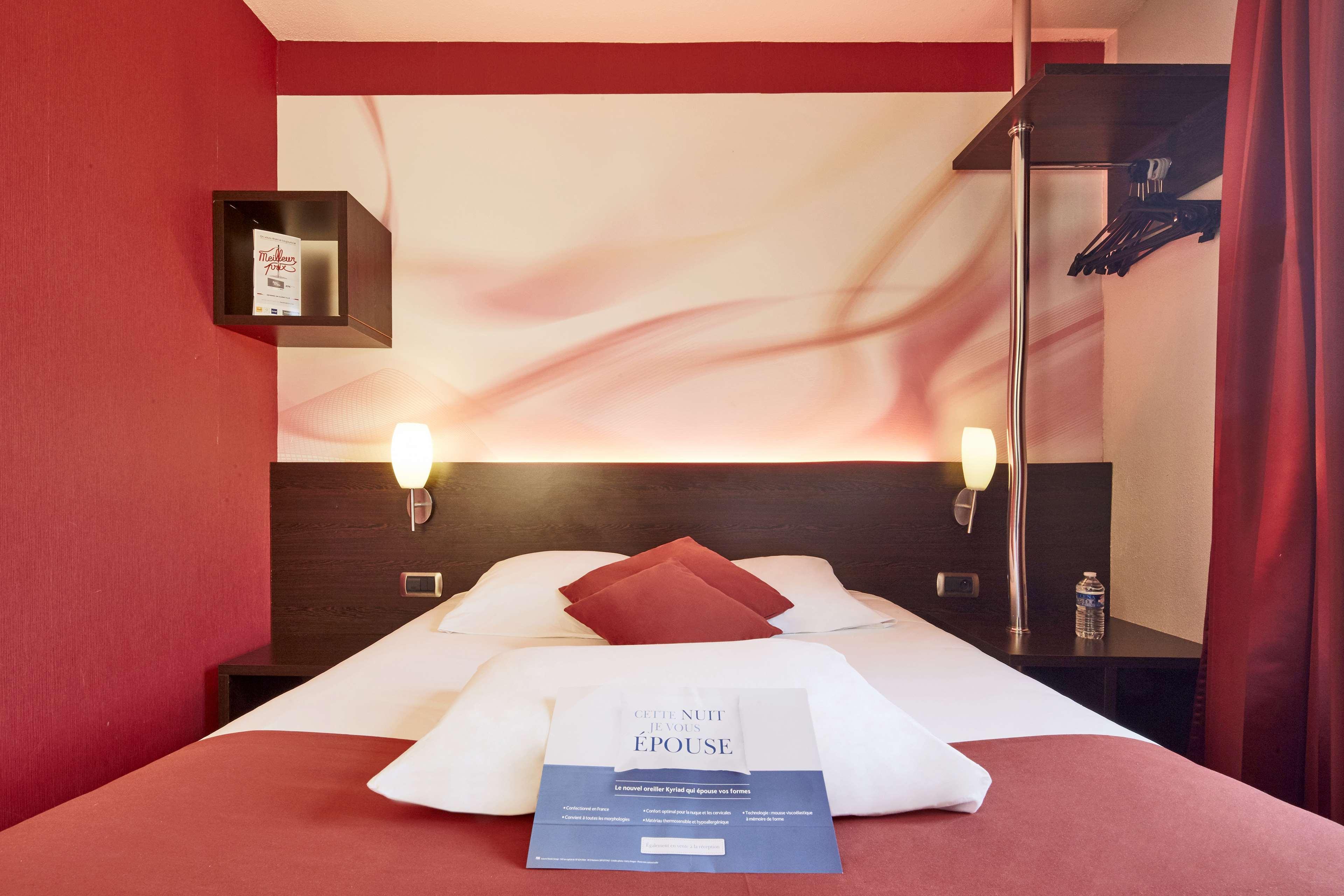 Kyriad Hotel La Flèche Kültér fotó
